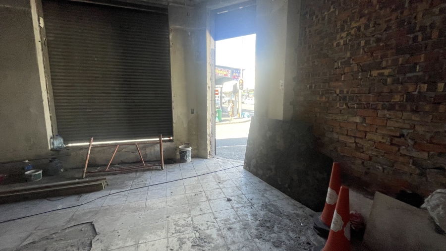 To Let commercial Property for Rent in Woodstock Western Cape